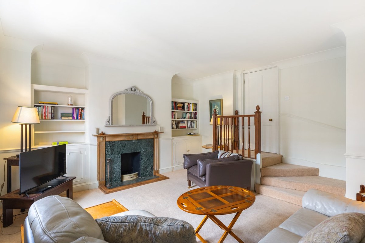 Living room in Mayfair