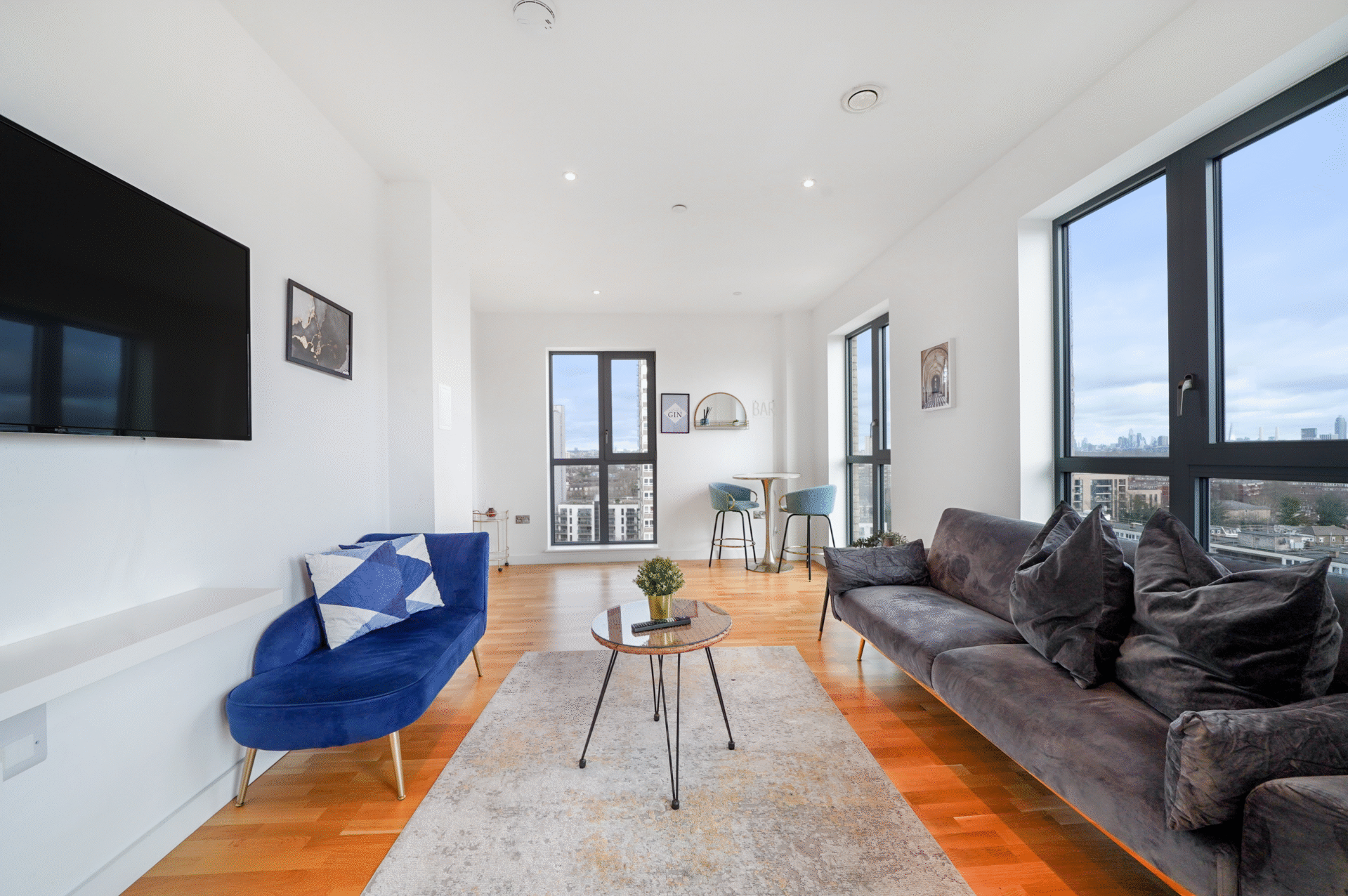 Apartment 88 70 York Road cua2jW63mAHztpR6S8OV x69znr.png